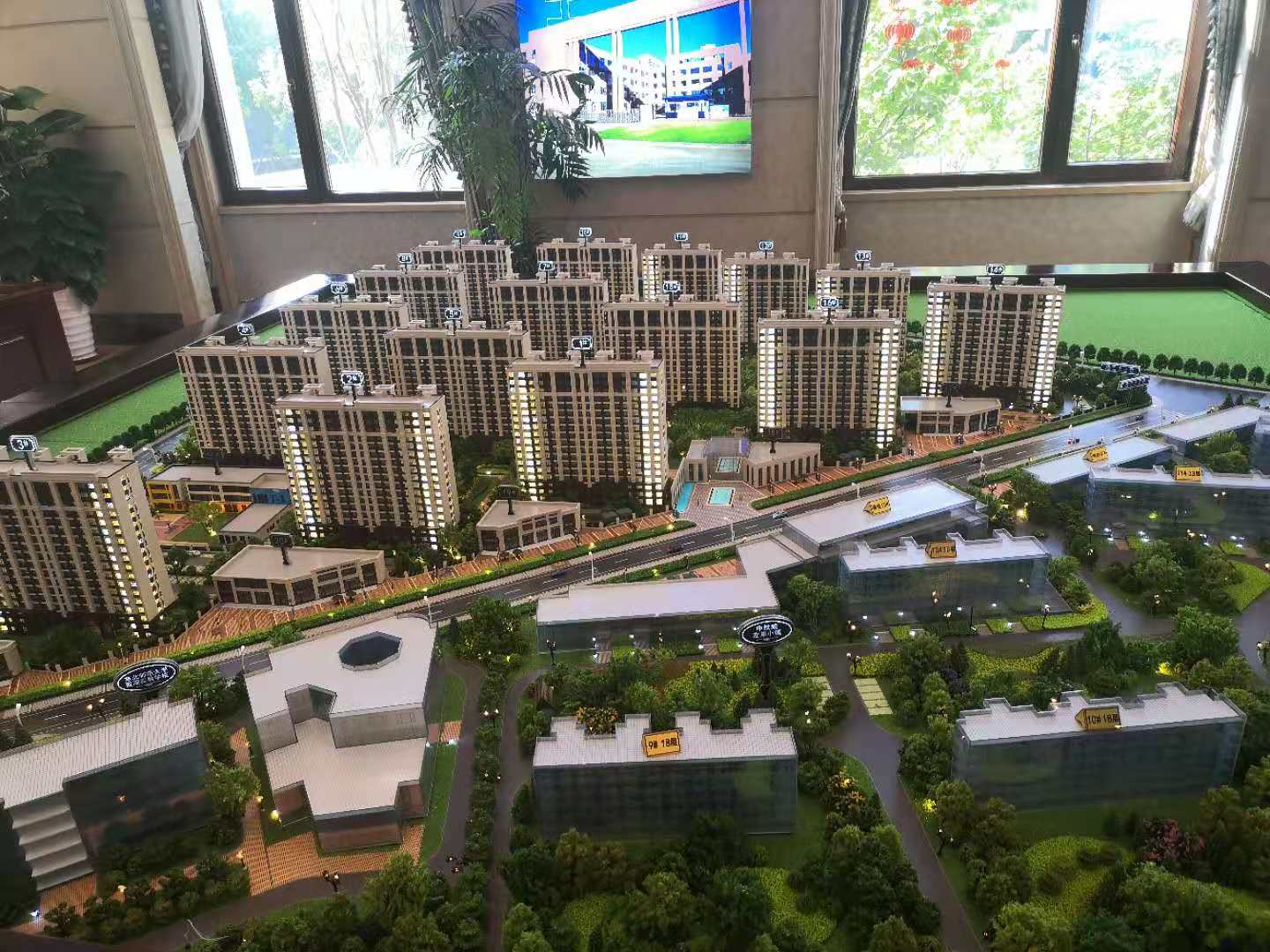 中铁逸境均价约9500元/㎡